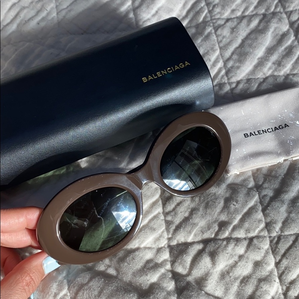 Balenciaga trendy sunglasses
